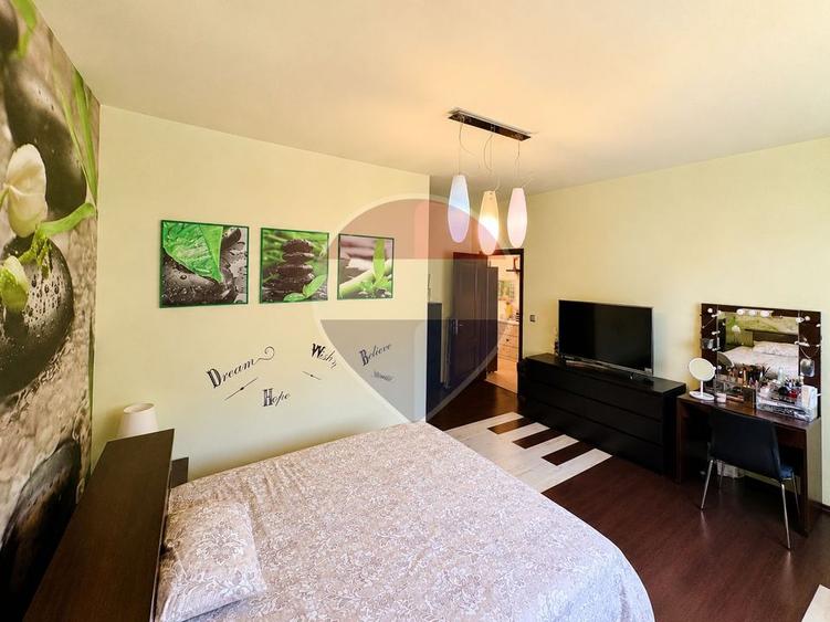 Apartament cu 3 camere decomandat, mobilat în Dămăroaia