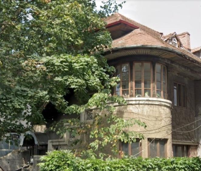 Casă cu 8 camere cu Teren 560 Mp în Kiseleff