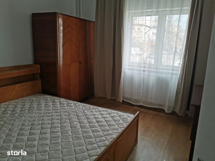 Garsonieră decomandată în Rovine
