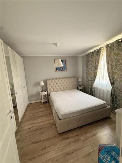 Casă cu 4 camere cu Teren 274 Mp în Central