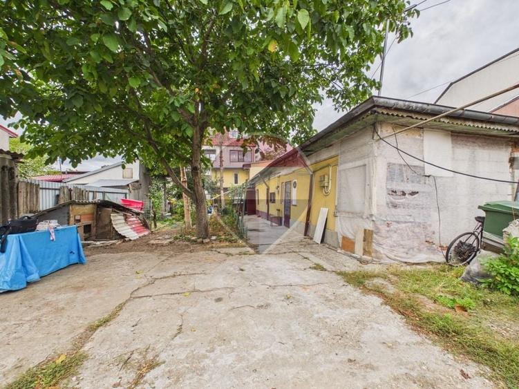 Casă individuală cu 4 camere cu Teren 309.5 Mp în Bd. Laminorului