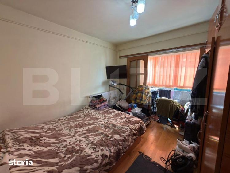 Apartament cu 3 camere decomandat în Peneș Curcanul