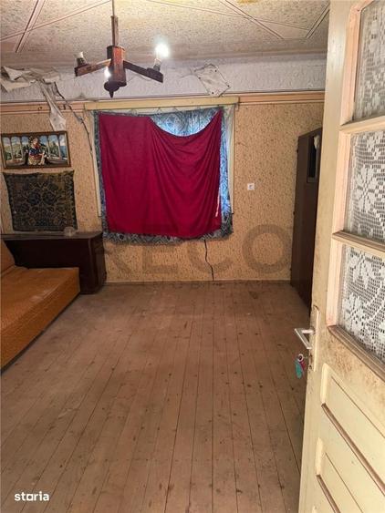 Casă cu 4 camere cu Teren 6240 Mp în Valea Crișului