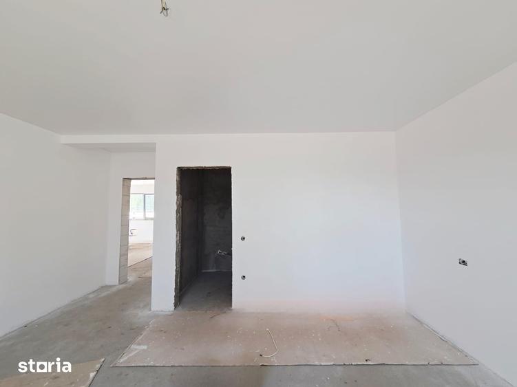 Casă cu 4 camere cu Teren 450 Mp în Vânători