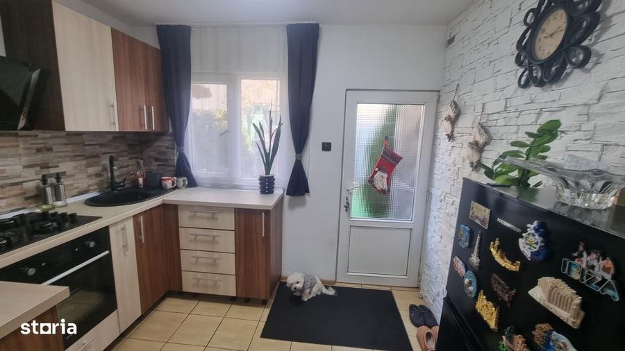 Casă cu 3 camere în Lotus