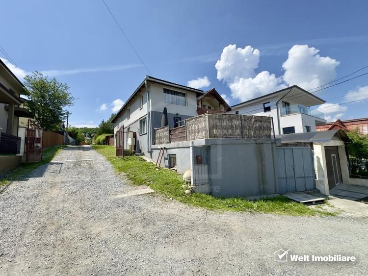 Casă individuală cu 4 camere cu Canalizare în Feleacu