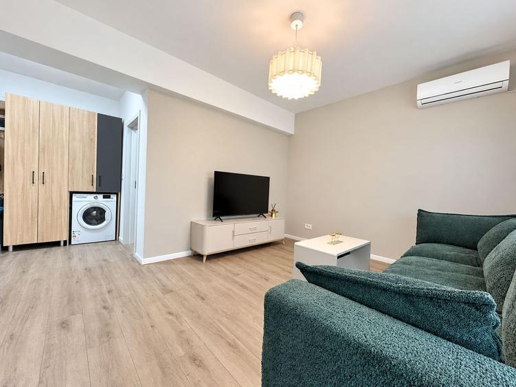 Apartament cu 2 camere semidecomandat, mobilat în Lipovei