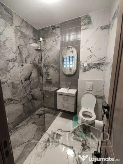 Casă cu 5 camere cu Teren 250 Mp în Central