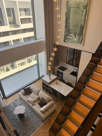 Penthouse cu 3 camere decomandat în Floreasca