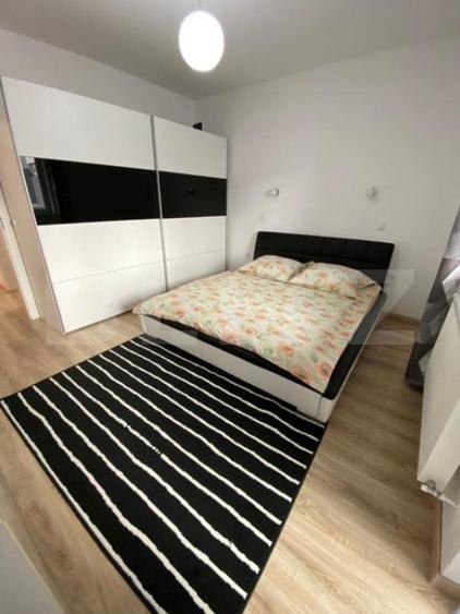 Apartament cu 3 camere semidecomandat în Florești