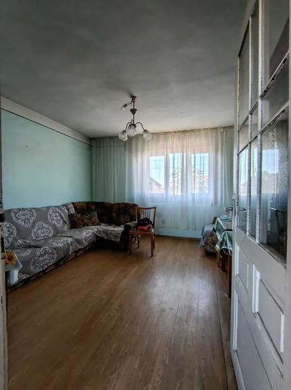 Casă cu 3 camere în Nojorid