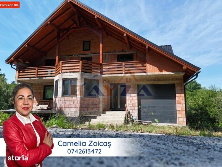 Casă cu 4 camere în Cărbunari