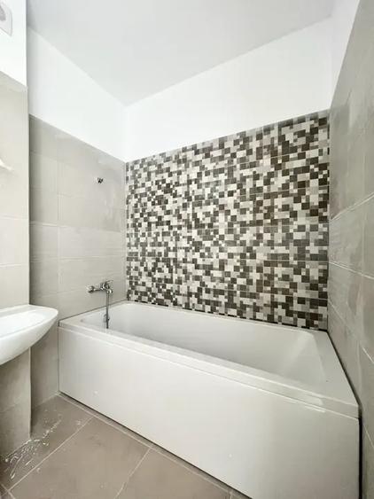 Apartament cu 3 camere decomandat în Theodor Pallady