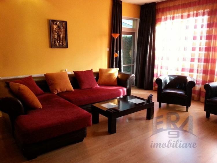 Casă individuală cu 6 camere cu Canalizare în Cihei