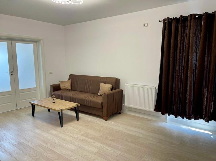 Apartament cu 3 camere decomandat în Chiajna