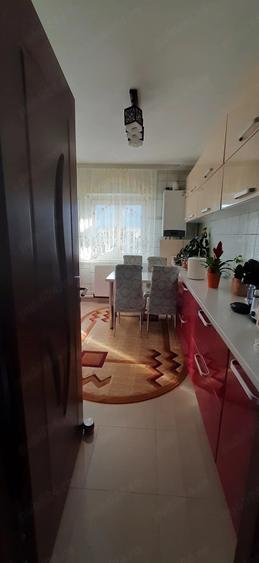 Apartament cu 2 camere decomandat în Obcini