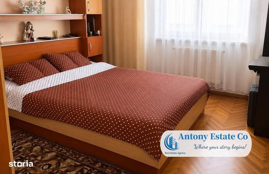 Apartament cu 3 camere semidecomandat în Rogerius