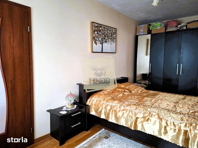 Casă cu 3 camere decomandat cu Teren 400 Mp în Lazaret