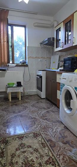Apartament cu 2 camere decomandat în Calea Galați