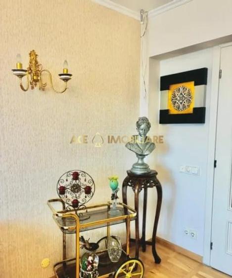 Apartament cu 4 camere, mobilat în 13 Septembrie
