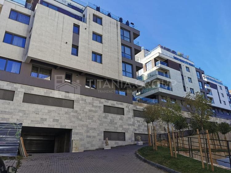 Apartament cu 2 camere semidecomandat, mobilat în Centrul Civic
