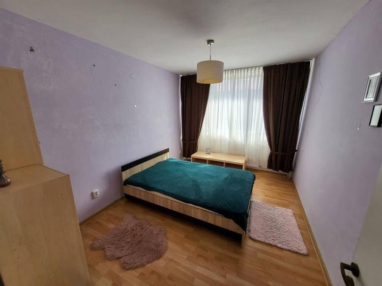 Apartament cu 2 camere semidecomandat în Dacia