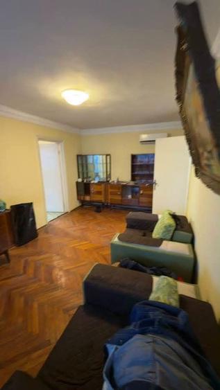 Apartament cu 2 camere semidecomandat în Abator