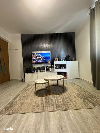 Apartament cu 2 camere decomandat în Alexandru cel Bun