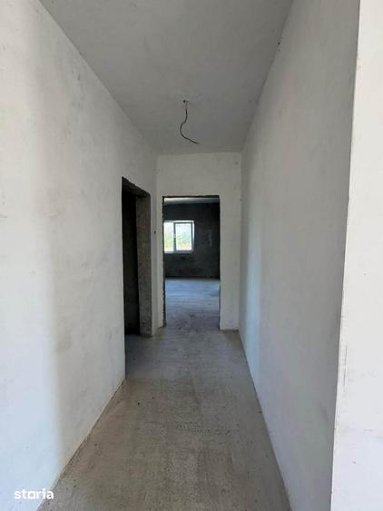 Casă cu 6 camere cu Teren 900 Mp în Central