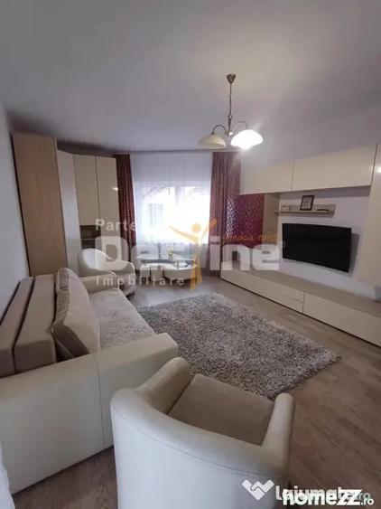 Apartament cu 2 camere decomandat, etajul 1 balcon si loc de - 4