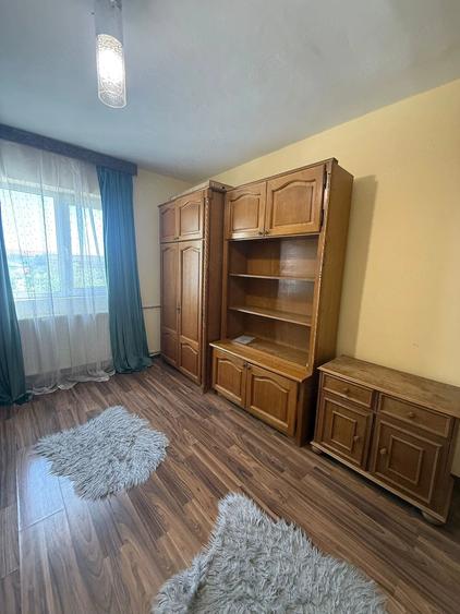Garsonieră decomandată în Complex Studențesc