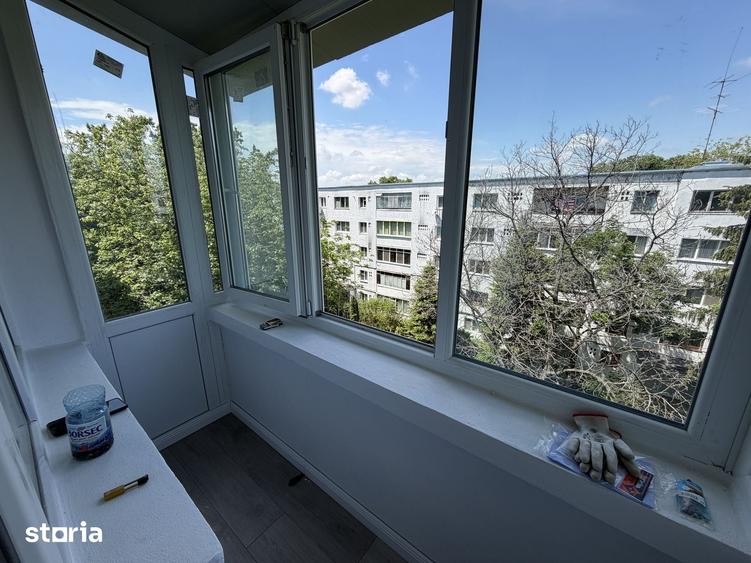 Apartament cu 3 camere în Andrei Mureșanu