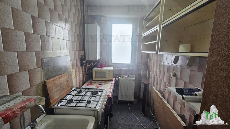 Apartament cu 2 camere semidecomandat în Veteranilor