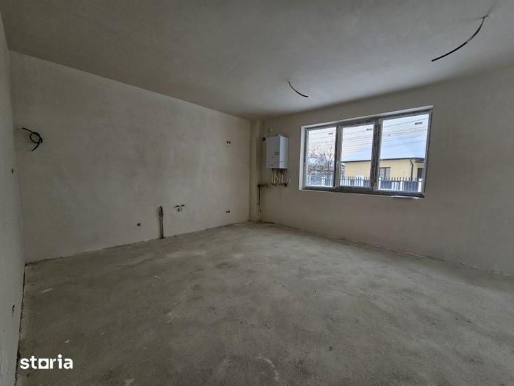 Casă cu 4 camere cu Teren 440 Mp în Apahida
