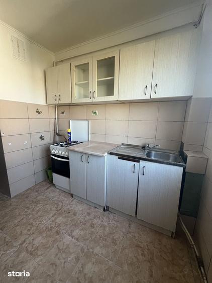 Apartament cu 2 camere semidecomandat în Decebal