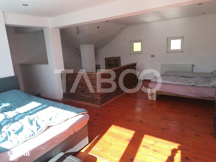 Casă cu 4 camere cu Teren 600 Mp în Mândra