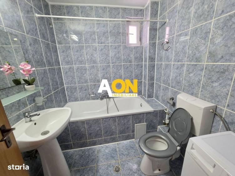 Apartament cu 4 camere în Cetate