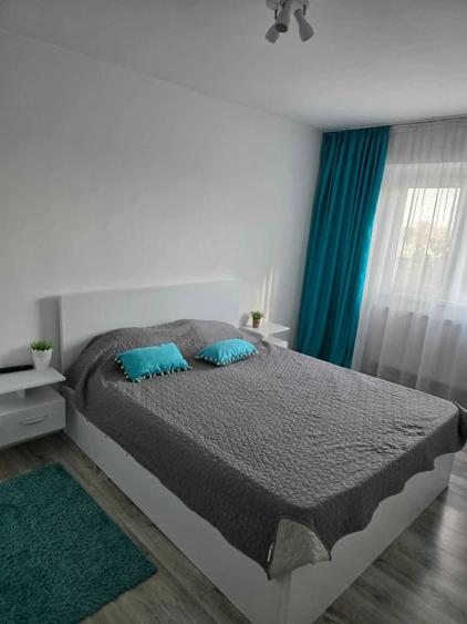 Apartament cu 3 camere decomandat în Gării