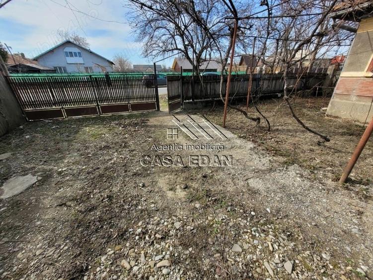 Casă cu 4 camere în Filipeștii de Târg