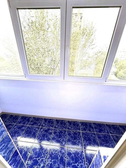 Apartament cu 3 camere decomandat în Dristor