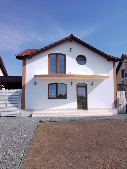 Casă cu 4 camere în Nădab