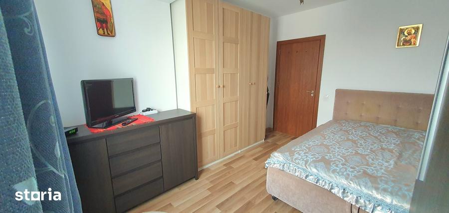 Apartament cu 2 camere decomandat în Titan