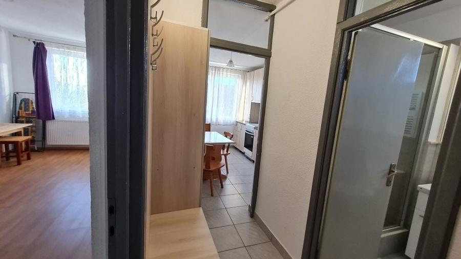 Garsonieră decomandată în Turnișor