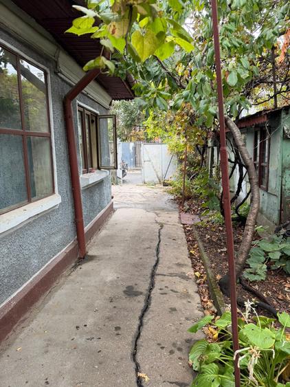 Casă cu 4 camere cu Teren 249 Mp în Colentina