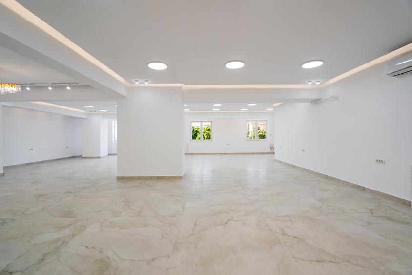 Spațiu comercial, de 235 mp, în Colentina