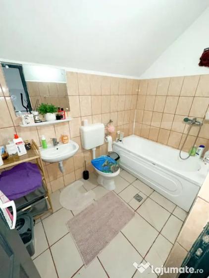 Spațiu comercial, de 350 mp, în Central