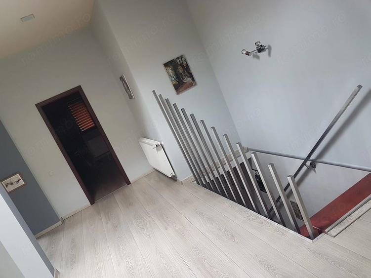 Casă cu Teren 2800 Mp în Aurel Vlaicu