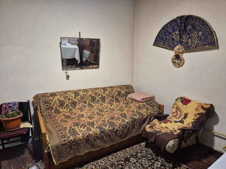 Casă cu 3 camere cu Teren 700 Mp în Central