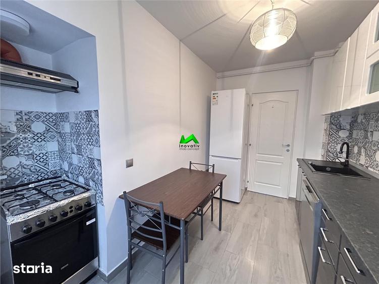 Apartament cu 3 camere decomandat în Ștrand