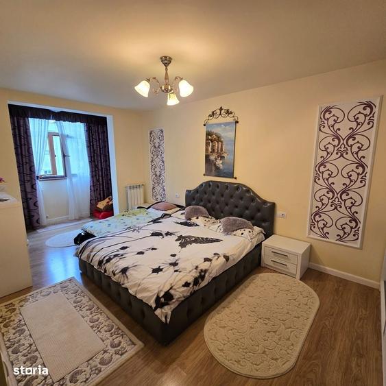 Apartament cu 4 camere în Ultracentral